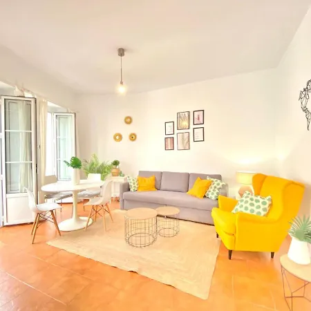 Comfortable Old Town, Parking Optional Apartamento Sevilha
